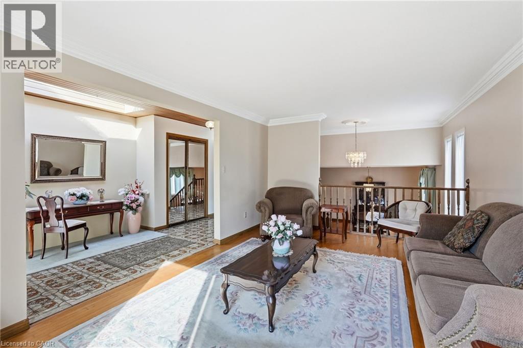 32 San Fernando Drive Property Photo 11
