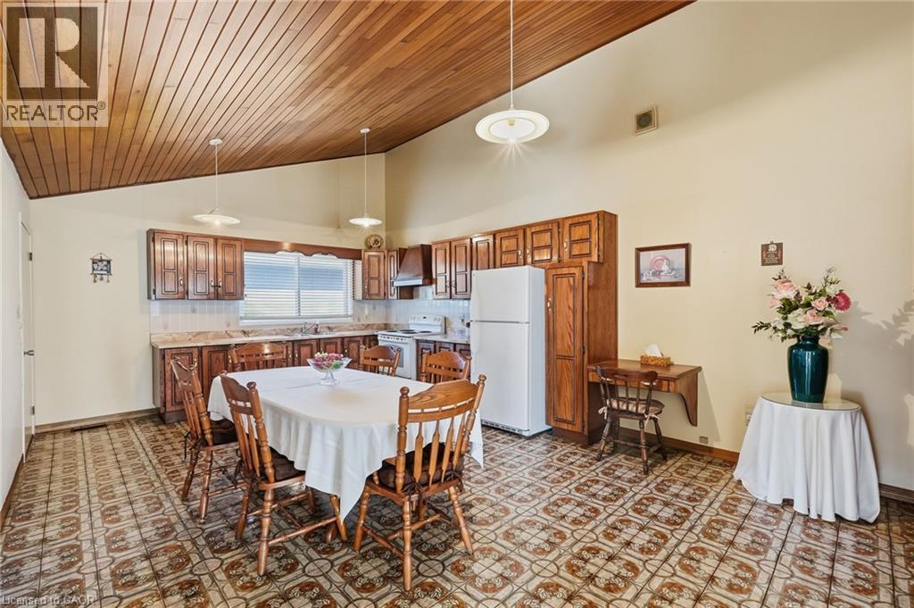 32 San Fernando Drive Property Photo 12