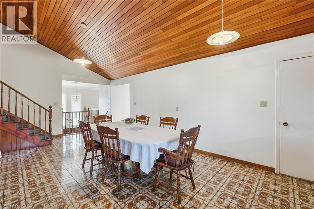 32 San Fernando Drive Property Photo 16