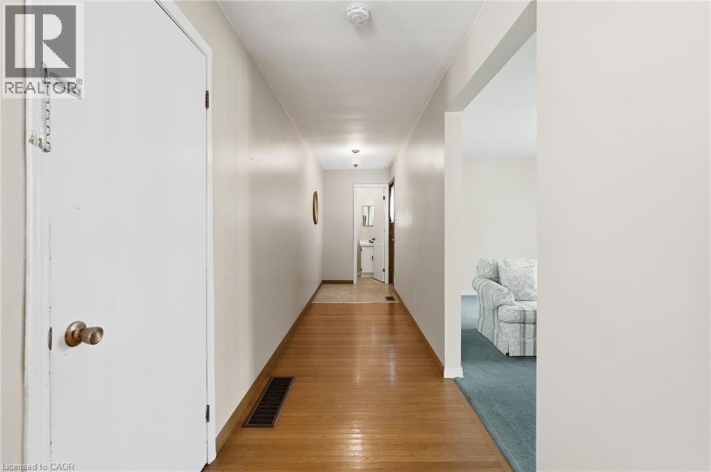 32 San Fernando Drive Property Photo 34