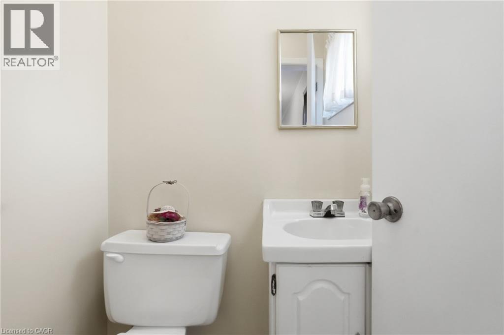 32 San Fernando Drive Property Photo 35