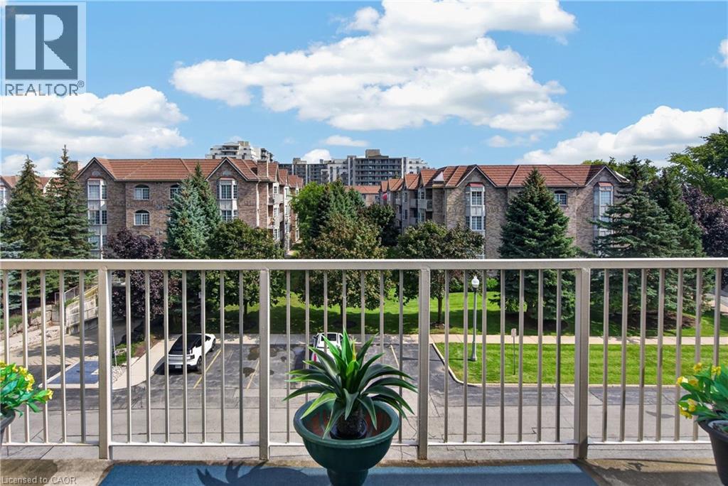 216 W Plains Road Unit# B404 Property Photo 20