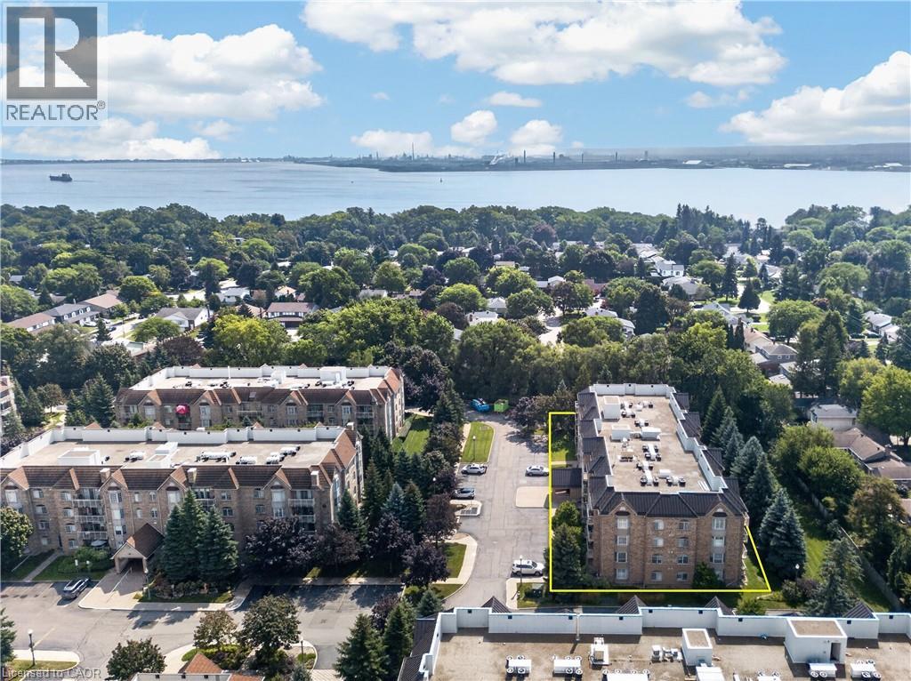 216 W Plains Road Unit# B404 Property Photo 21