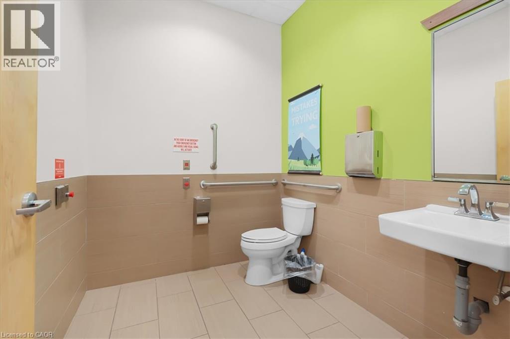 450 Columbia Street W Unit# 3 Property Photo 12