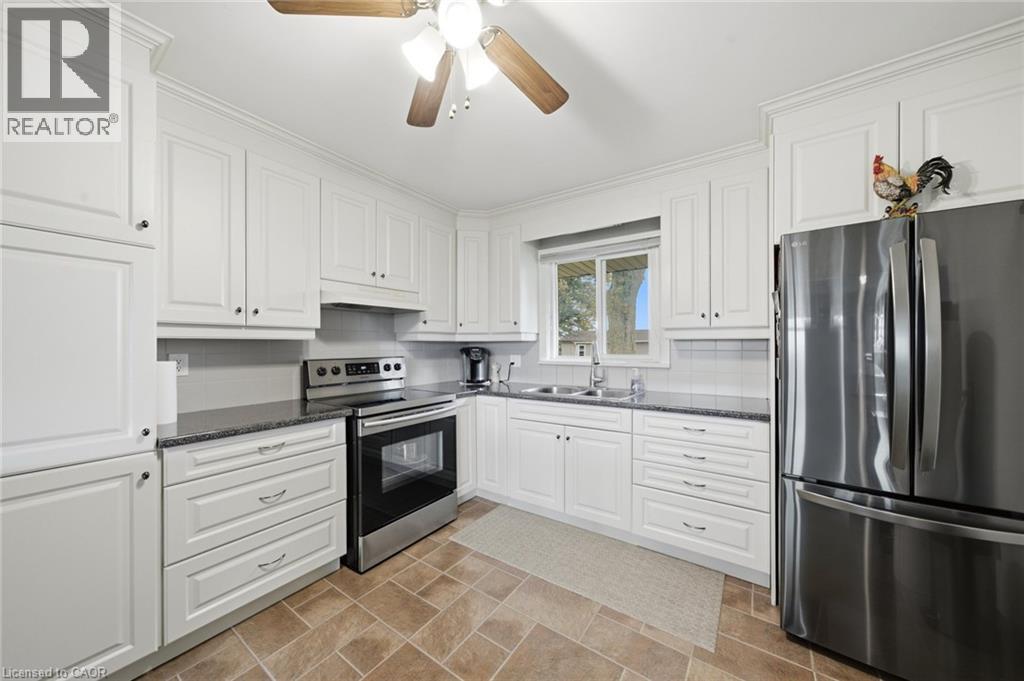 493 Allen Road Property Photo 7