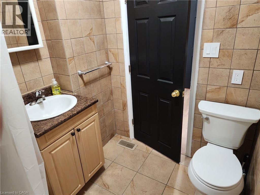 209 West Street Unit# 4 Property Photo 13