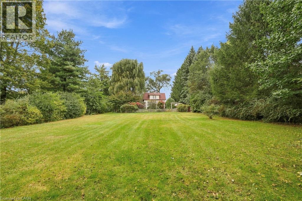 240 Canboro Road Property Photo 2