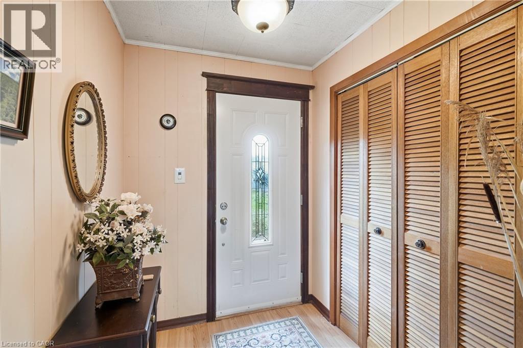 240 Canboro Road Property Photo 5
