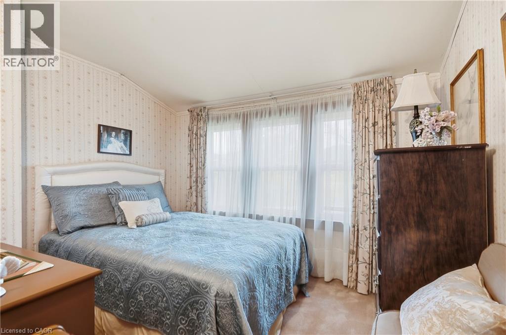240 Canboro Road Property Photo 13