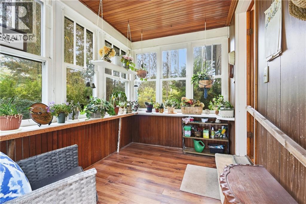 240 Canboro Road Property Photo 18