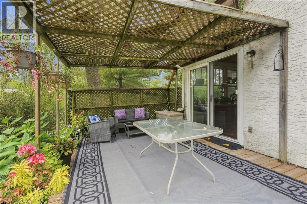240 Canboro Road Property Photo 19