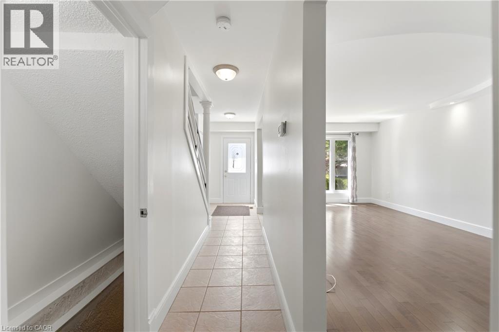 23 Heatherdale Place Property Photo 4