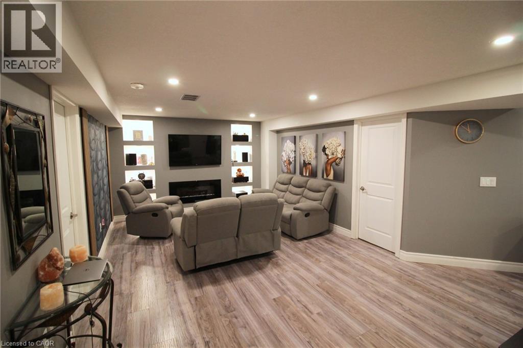 113 Halliday Drive Property Photo 35