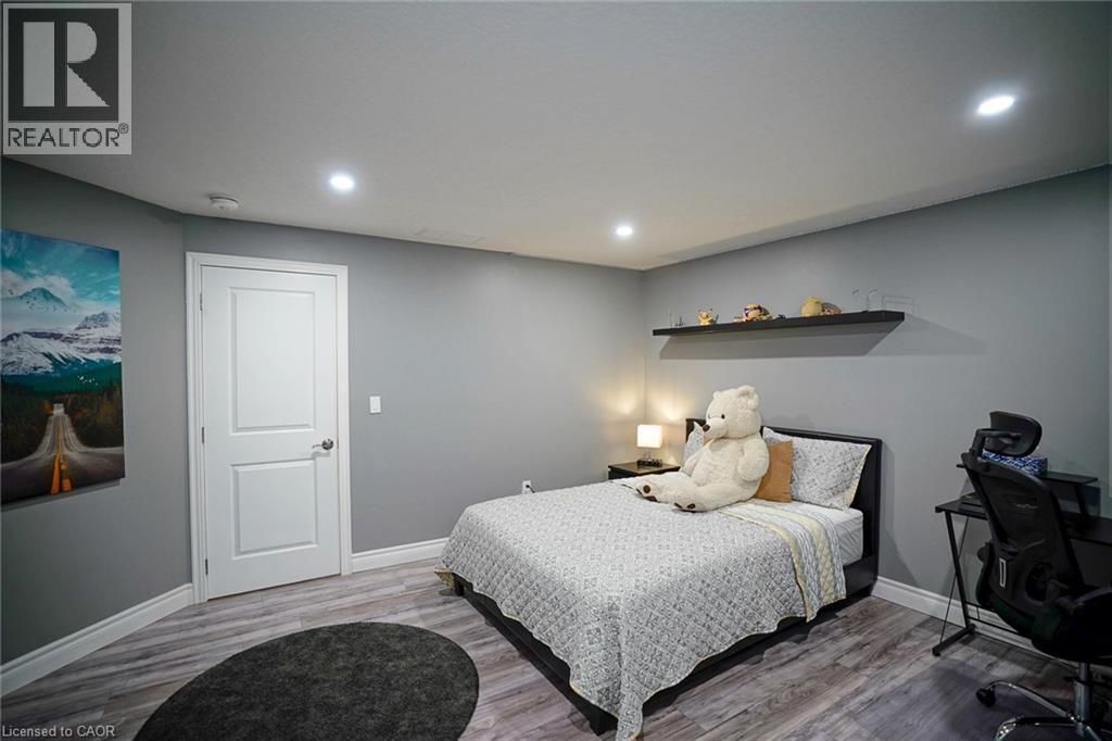 113 Halliday Drive Property Photo 40