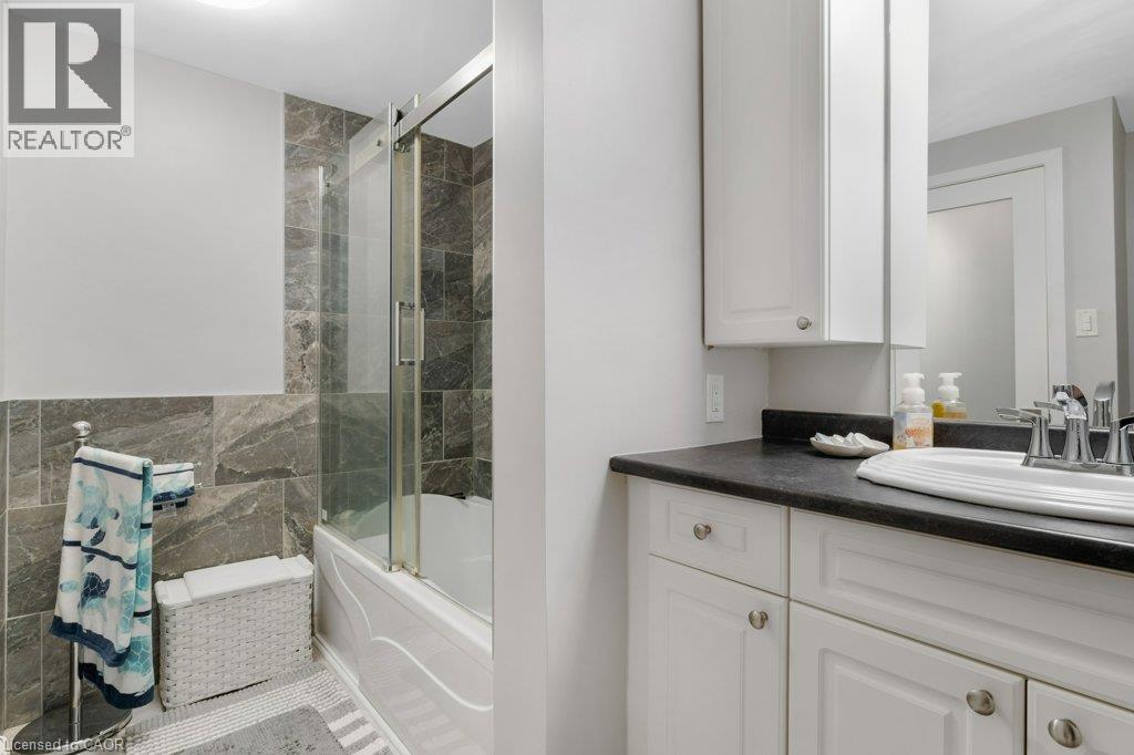 320 Traynor Avenue Unit# 1 Property Photo 14
