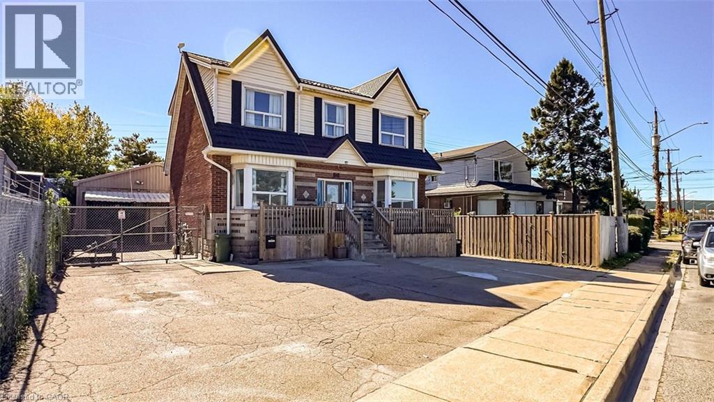 548 Beach Road Property Photo 2