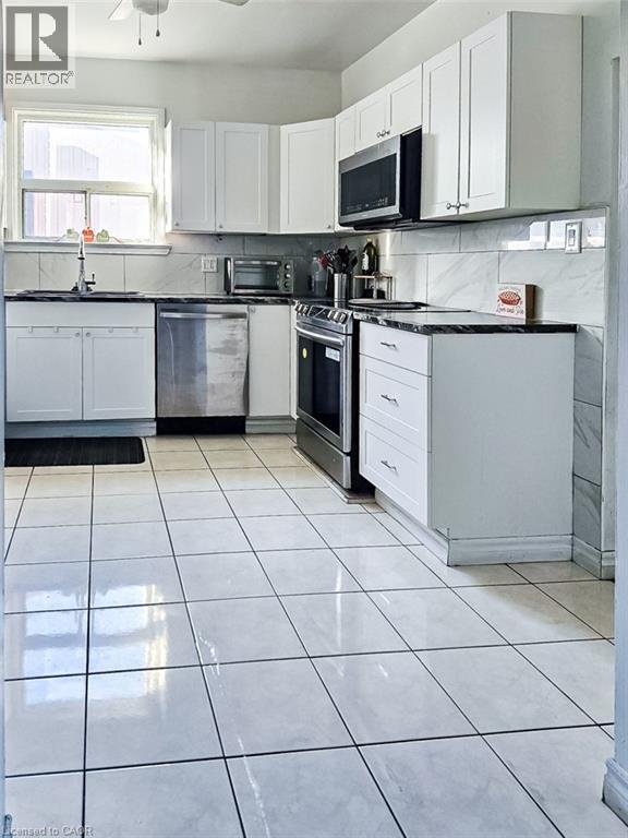 548 Beach Road Property Photo 11