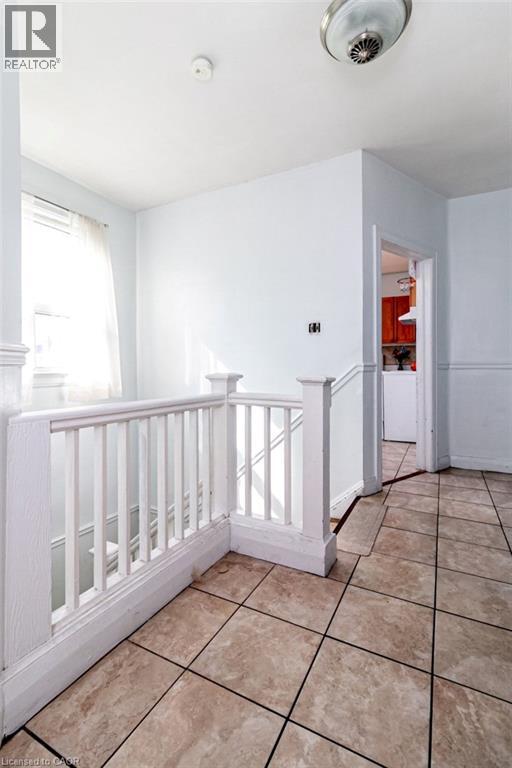 548 Beach Road Property Photo 16