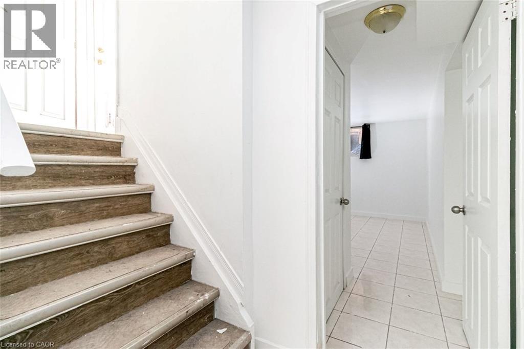 548 Beach Road Property Photo 26