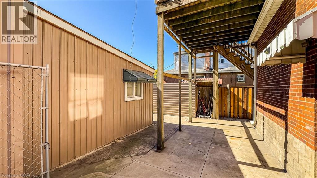 548 Beach Road Property Photo 35