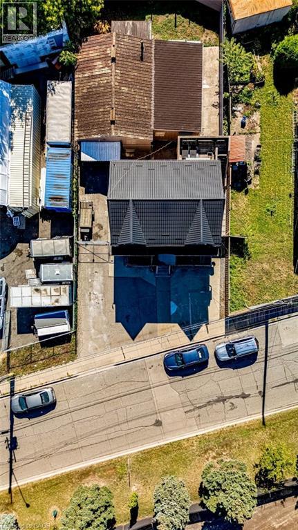 548 Beach Road Property Photo 44