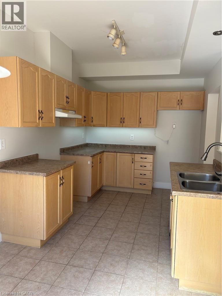 52 Olivia Place Property Photo 2