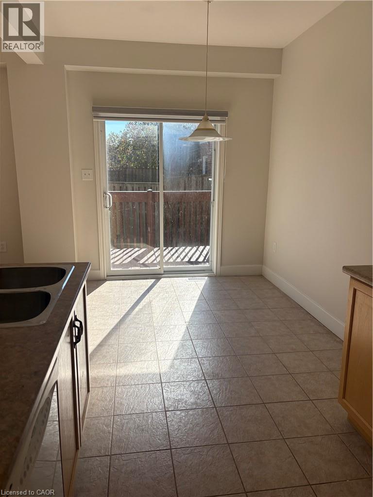 52 Olivia Place Property Photo 3
