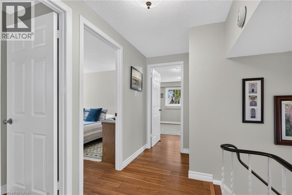 2482 Windjammer Road E Property Photo 21
