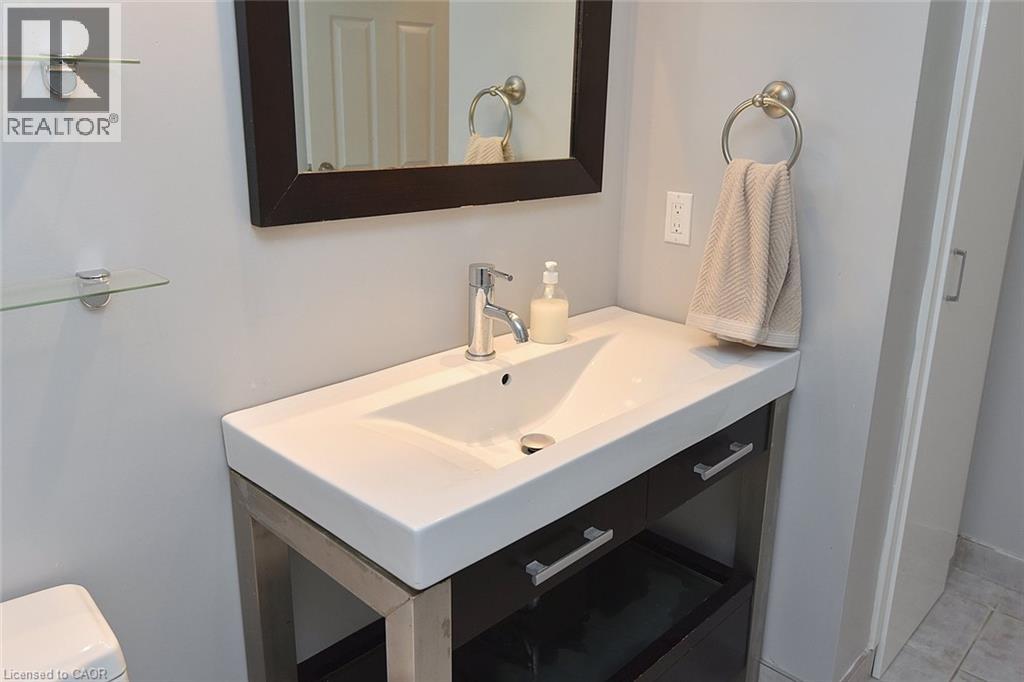 25 The Esplanade Unit# 1611 Property Photo 23