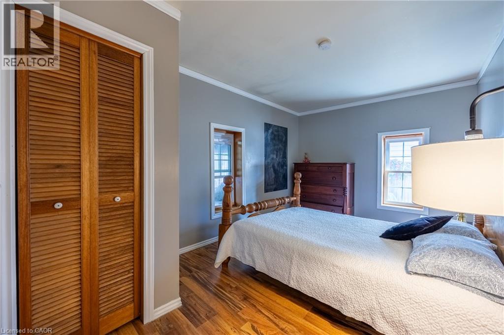 283 Hall Street Property Photo 13