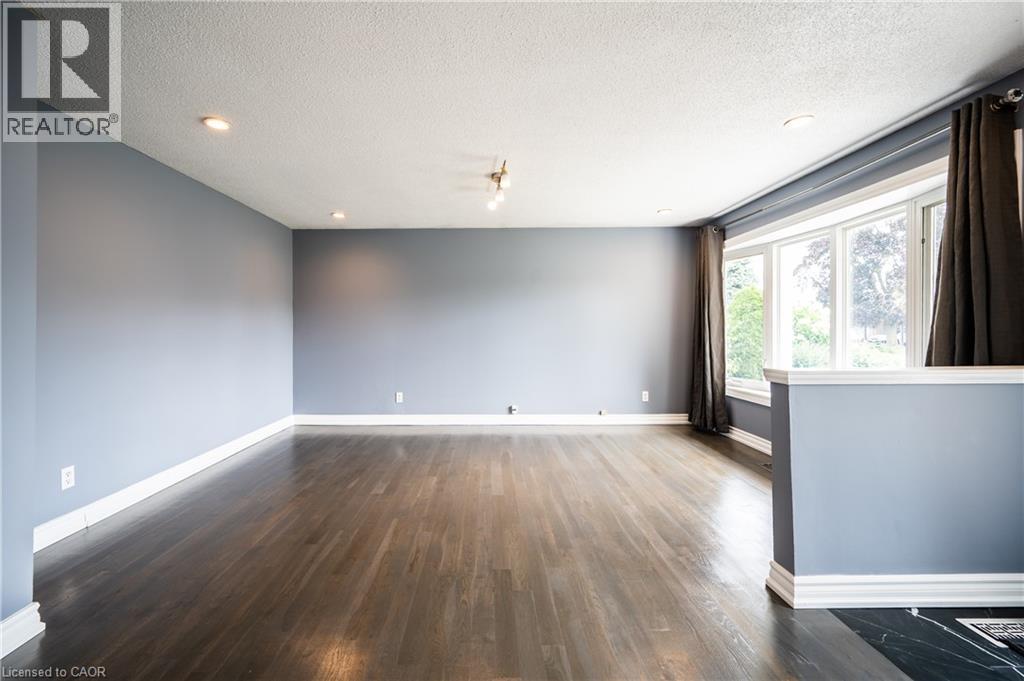 66 Belwood Crescent Property Photo 3