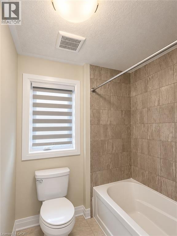 302 Chokecherry Crescent Property Photo 7