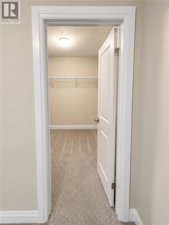 302 Chokecherry Crescent Property Photo 9