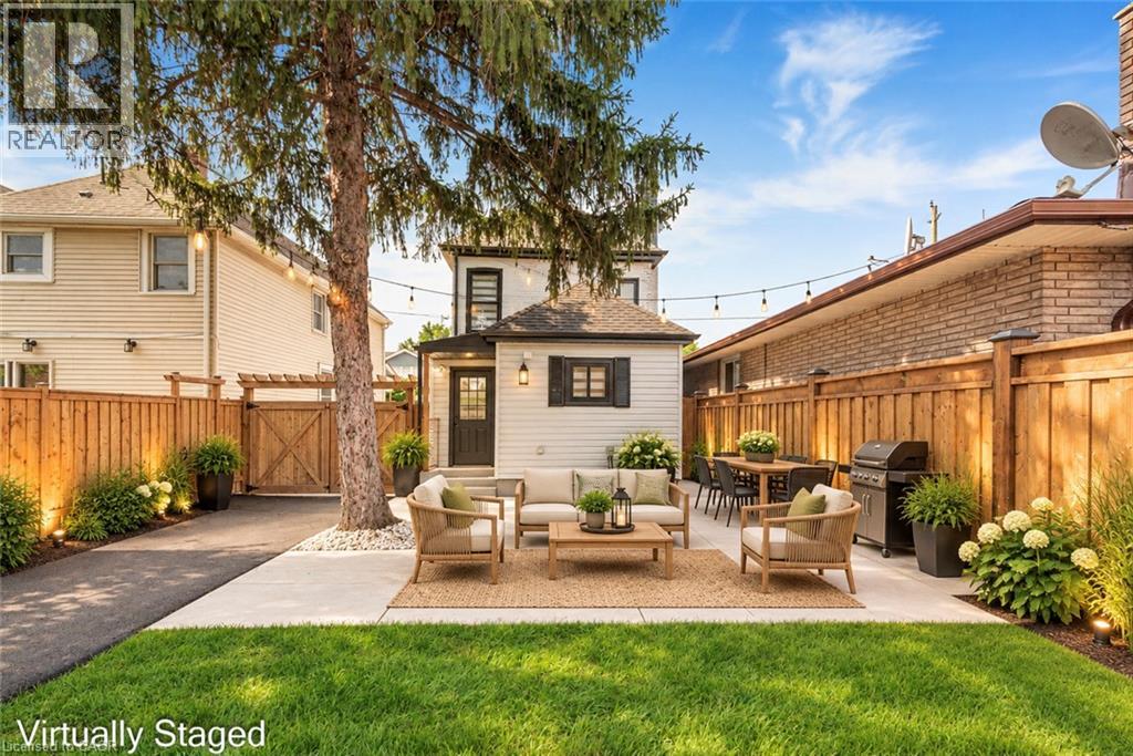 250 Rosslyn Avenue N Property Photo 43