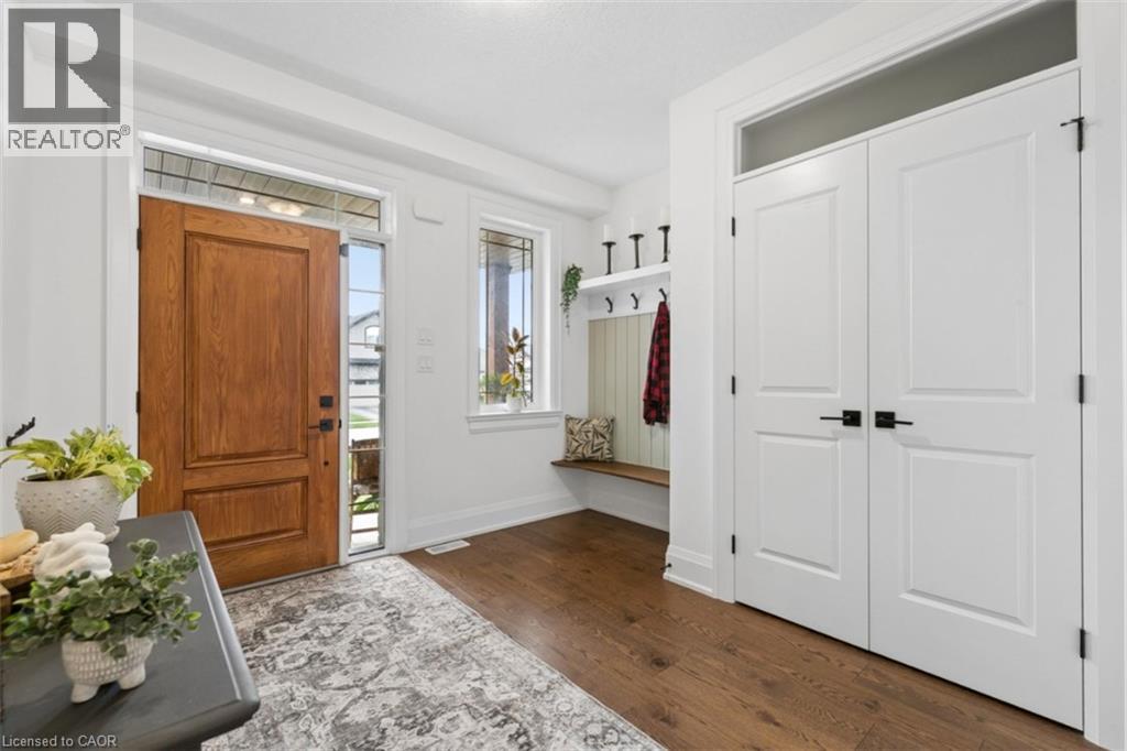 160 Walsh Street Property Photo 4