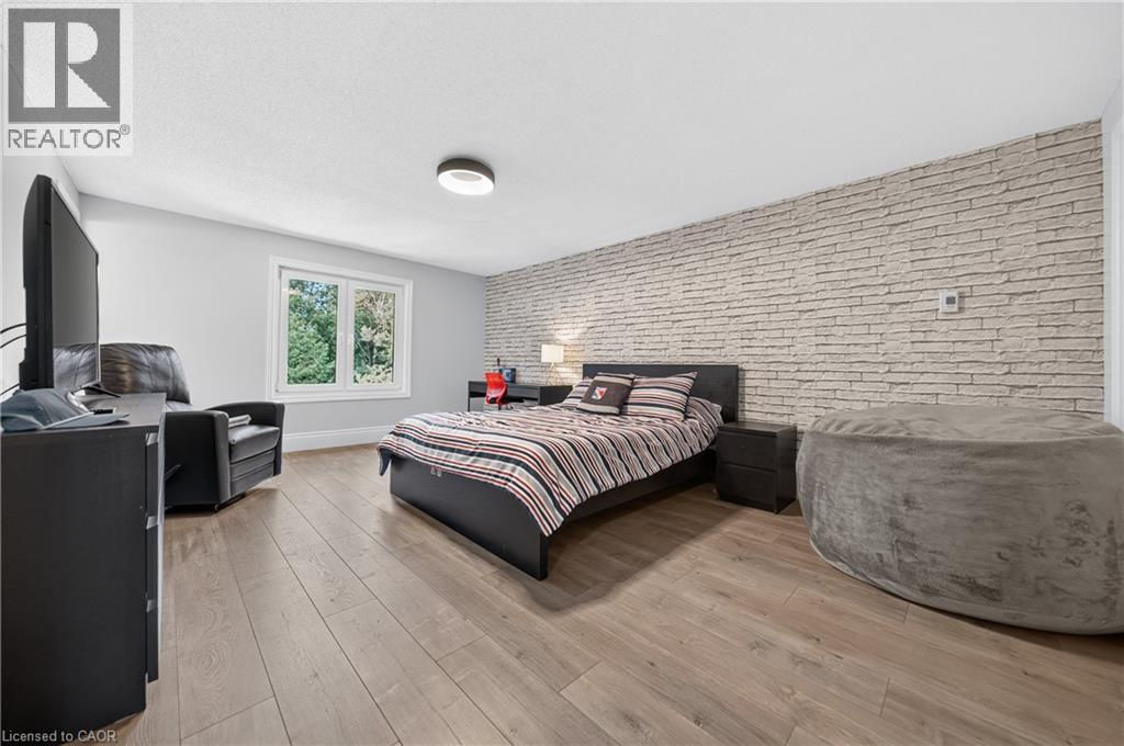 50 Roehampton Court Property Photo 29
