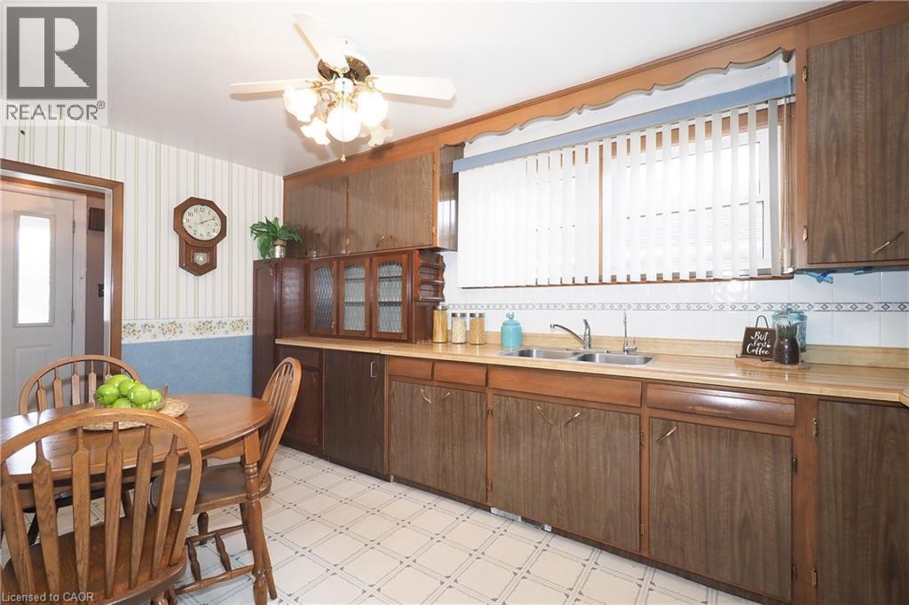 44 Ruby Street Property Photo 14