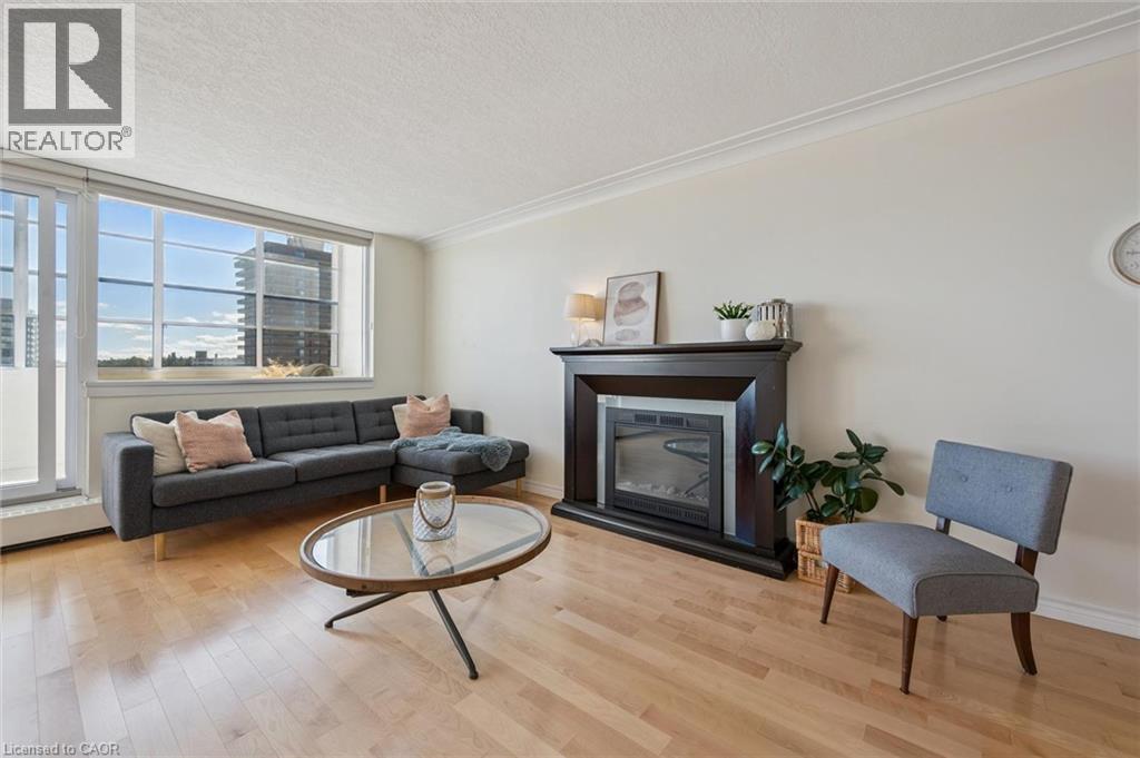 65 Westmount Road N Unit# 910 Property Photo 10