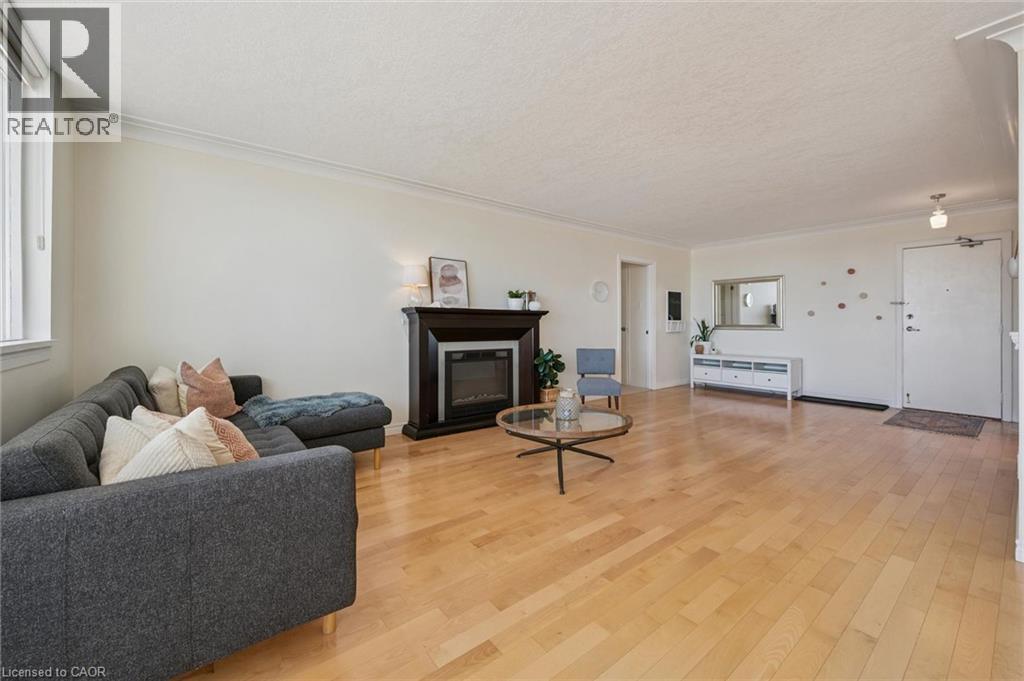 65 Westmount Road N Unit# 910 Property Photo 12