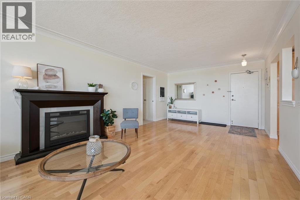 65 Westmount Road N Unit# 910 Property Photo 13