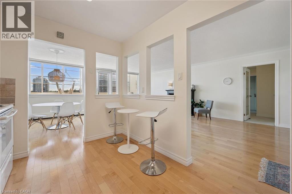 65 Westmount Road N Unit# 910 Property Photo 18