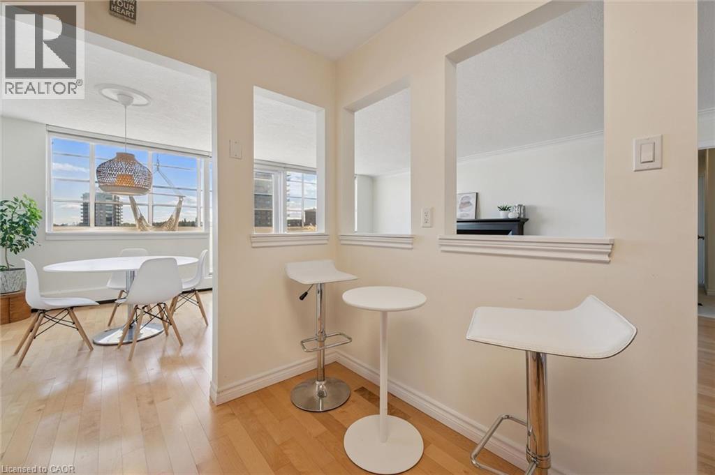 65 Westmount Road N Unit# 910 Property Photo 21