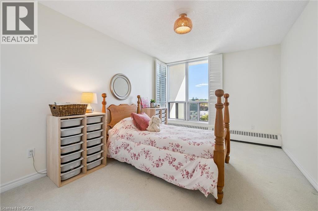 65 Westmount Road N Unit# 910 Property Photo 27