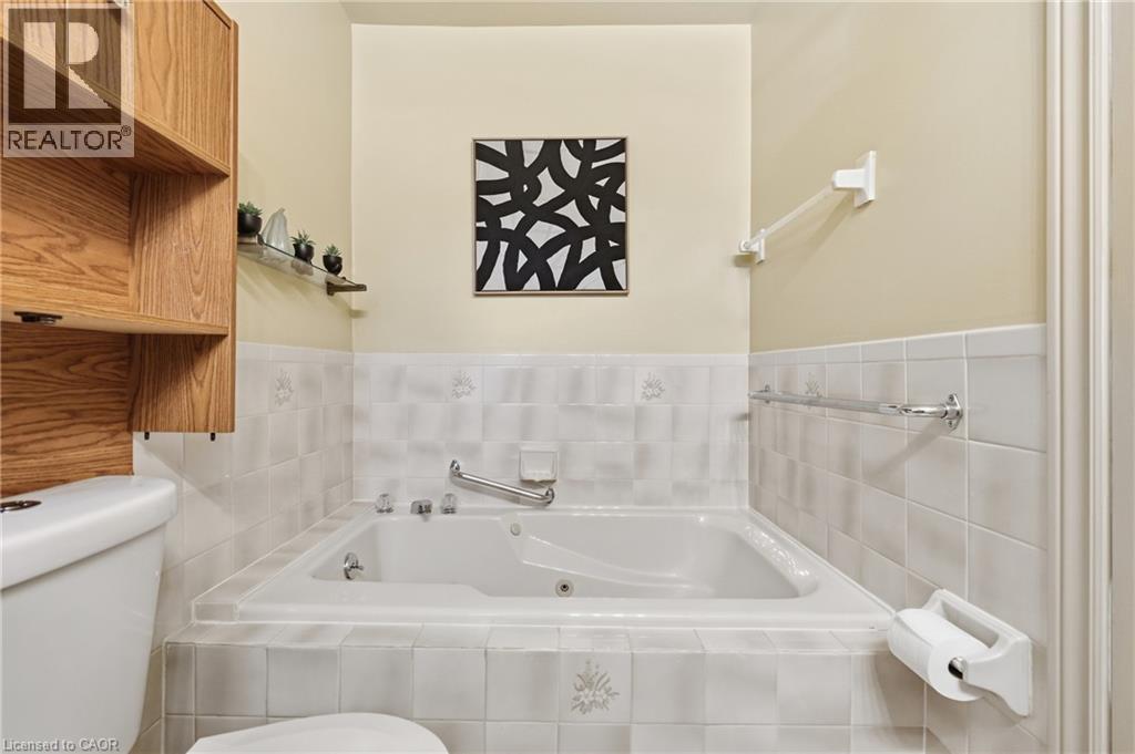 14 Brucedale Avenue E Unit# 10 Property Photo 21
