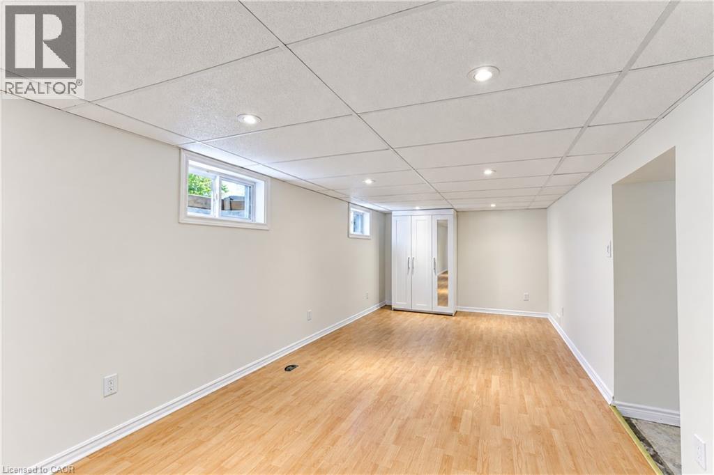 64 Lowrey Avenue S Property Photo 26