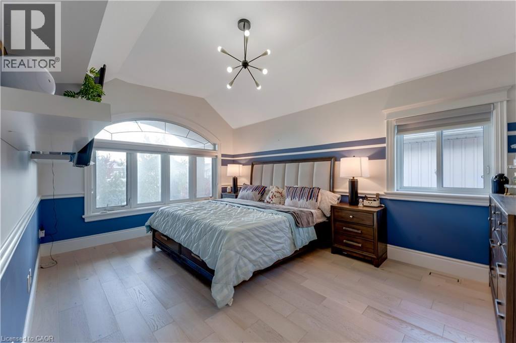 444 Thomas Slee Drive Property Photo 25