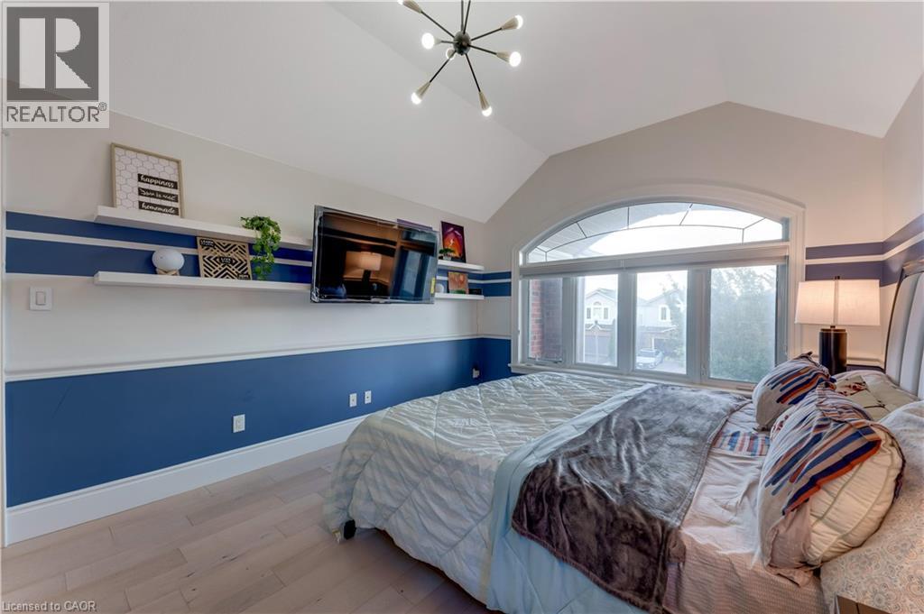 444 Thomas Slee Drive Property Photo 26