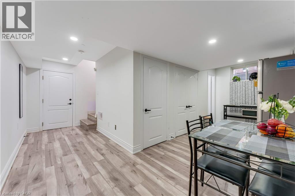 444 Thomas Slee Drive Property Photo 39
