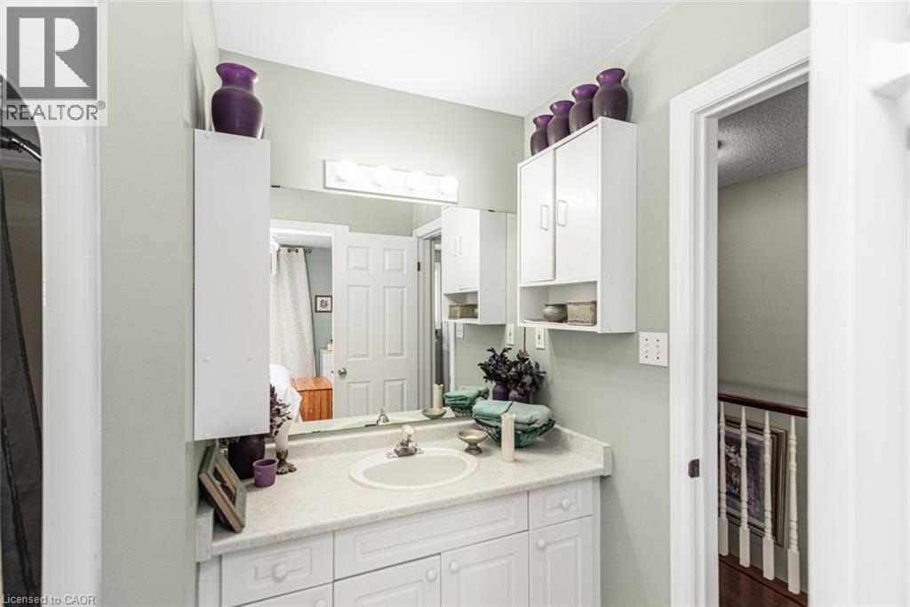 10 Richview Drive Property Photo 30