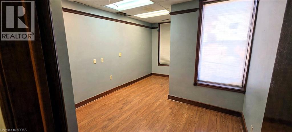 129-131 Market Street Property Photo 8